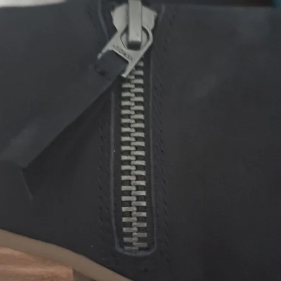 TOMS Milan Heels - Picture 9 of 9